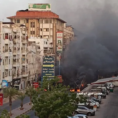 اخبار اليمن الان الصور لقطع الطريق المعلا اخبار اليمن الان الحدث اليوم عاجل