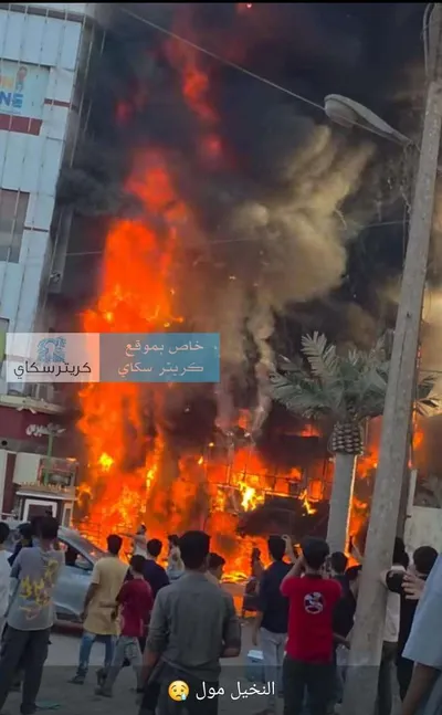 اخبار اليمن الان حريق كبير النخيل بمديرية المنصورة اخبار اليمن الان الحدث اليوم عاجل