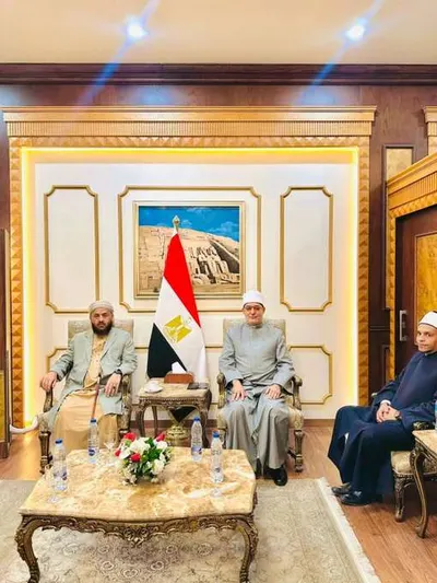 اخبار اليمن الان وزير الأوقاف القاهرة للمشاركة الامر اخبار اليمن الان الحدث اليوم عاجل