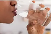 عاجل السعودية اخبار اليمن الان استشاري قواعد لشرب الماء الصيف اخبار اليمن الان الحدث اليوم عاجل عاجل السعودية