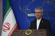 صحيفة الثورة صنعاء اخبار اليمن الان إيران باستهداف المنشآت العسكرية الأمريكية اخبار اليمن الان الحدث اليوم عاجل صحيفة الثورة صنعاء