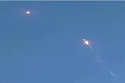 صحيفة المرصد اخبار اليمن الان طيران حربي يلقي قنابل ضوئية اخبار اليمن الان الحدث اليوم عاجل صحيفة المرصد