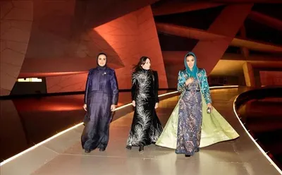 اخبار اليمن الان الأناقة الملكية الشيخة مهرجان الموضة اخبار اليمن الان الحدث اليوم عاجل