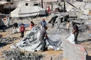 صحيفة الثورة صنعاء اخبار اليمن الان أونروا التكلفة الباهضة للنزوح وتحذر اخبار اليمن الان الحدث اليوم عاجل صحيفة الثورة صنعاء