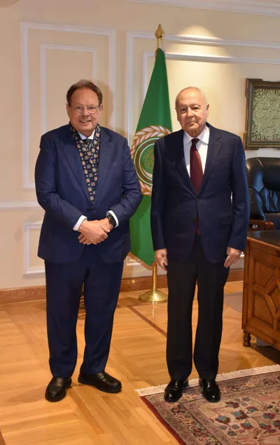 اخبار اليمن الان الرئيس يلتقي بالأمين لجامعة العربية اخبار اليمن الان الحدث اليوم عاجل