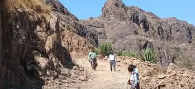 اخبار اليمن الان تنفيذ مشروع حيوي معاناة التنقل اخبار اليمن الان الحدث اليوم عاجل