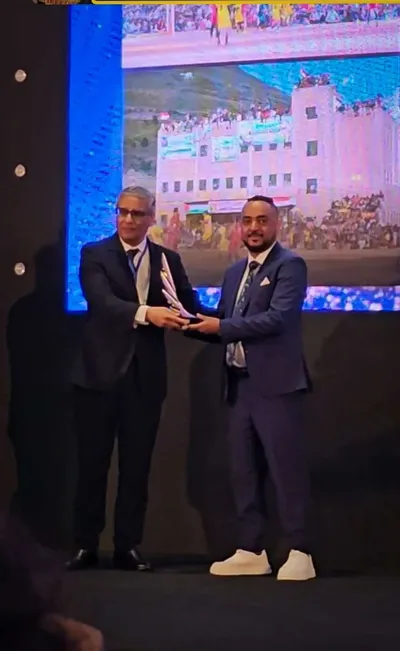 اخبار اليمن الان مصور يمني المركز بجائزة دولية اخبار اليمن الان الحدث اليوم عاجل