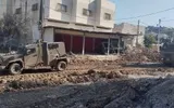صحيفة الثورة صنعاء اخبار اليمن الان العدو الصهيوني منزلين طولكرم مخيمها اخبار اليمن الان الحدث اليوم عاجل صحيفة الثورة صنعاء