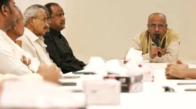 اخبار اليمن الان الكثيري يلتقي الصحفيين والإعلاميين حضرموت اخبار اليمن الان الحدث اليوم عاجل