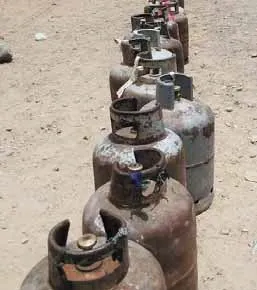 اخبار اليمن الان توجيهات بإستبدال الاسطوانات التالفة المواطنين اخبار اليمن الان الحدث اليوم عاجل