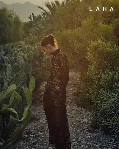 اخبار اليمن الان وأناقة إطلالات مليئة بالأنوثة والفخامة اخبار اليمن الان الحدث اليوم عاجل