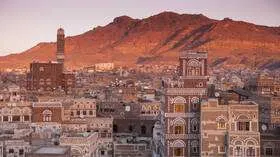 اخبار اليمن الان صحفي الواقع دخلنا الحمار الداخلي اخبار اليمن الان الحدث اليوم عاجل