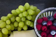 عاجل السعودية اخبار اليمن الان خبراء فواكه تناولها حلول الخريف اخبار اليمن الان الحدث اليوم عاجل عاجل السعودية