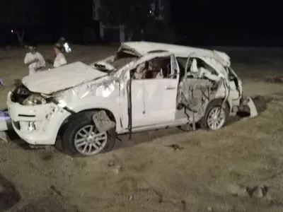 اخبار اليمن الان تفاصيل وإصابة آخرين بحادث البريقة  اخبار اليمن الان الحدث اليوم عاجل