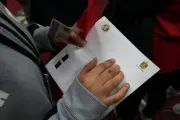 معين برس اخبار اليمن الان الذكاء الاصطناعي صعوبات مساعدة المكفوفين اخبار اليمن الان الحدث اليوم عاجل معين برس
