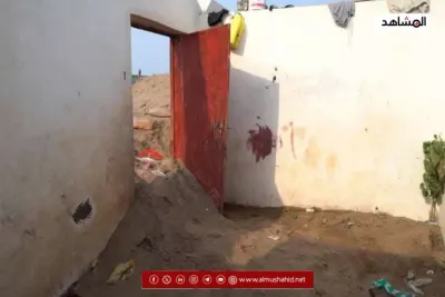 اخبار اليمن الان مزارعو الخوخة يشتكون زحف الرمال اخبار اليمن الان الحدث اليوم عاجل