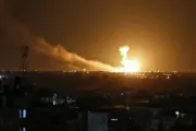 صحيفة الثورة صنعاء اخبار اليمن الان وصواريخ ومواقع للقوات الأمريكية الكويت اخبار اليمن الان الحدث اليوم عاجل صحيفة الثورة صنعاء