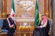 ولي العهد السعودي يستعرض مع الرئيس السوري العلاقات...