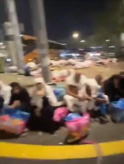 اخبار اليمن الان يمنيون يتوعدون بمقاضاة الاوقاف ومكاتب اخبار اليمن الان الحدث اليوم عاجل