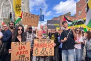 صحيفة الثورة صنعاء اخبار اليمن الان الدولية إيرلندا احتجاجا الرئيس الأمريكي اخبار اليمن الان الحدث اليوم عاجل صحيفة الثورة صنعاء