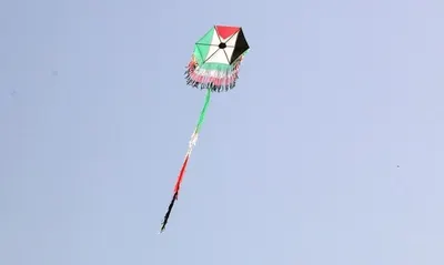 اخبار اليمن الان الطائرات الورقية الاحتلال وتدفع نتنياهو اخبار اليمن الان الحدث اليوم عاجل