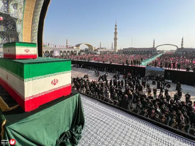 اخبار اليمن الان نظارات ماكرون الشمسية أيقونة الموضة اخبار اليمن الان الحدث اليوم عاجل