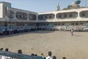 صحيفة الثورة صنعاء اخبار اليمن الان وقفات طلابية مدارس تعز تضامنا اخبار اليمن الان الحدث اليوم عاجل صحيفة الثورة صنعاء