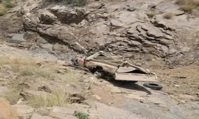 اخبار اليمن الان وإصابة الطلاب انقلاب سيارة وسقوطها اخبار اليمن الان الحدث اليوم عاجل