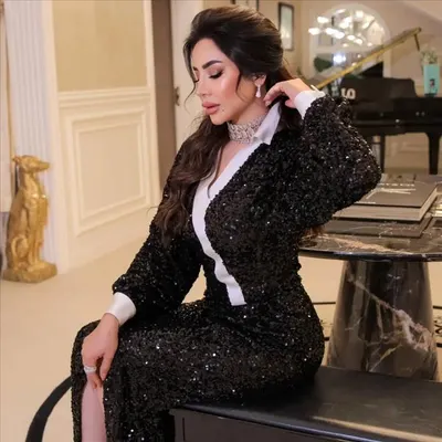 اخبار اليمن الان النجمة اللبنانية والاعلامية تعتمدان الجذابة اخبار اليمن الان الحدث اليوم عاجل