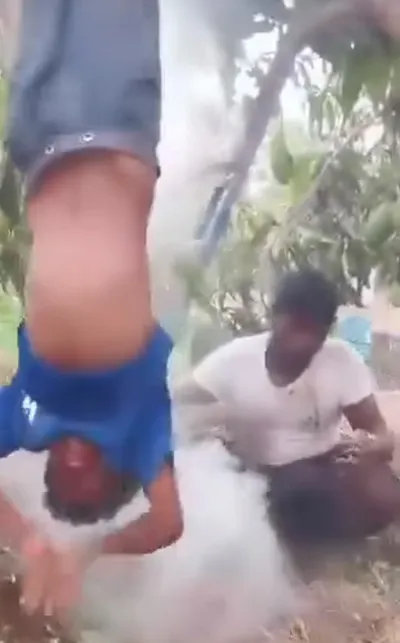 اخبار اليمن الان جريمة الحديدة تعذيب وتعليقه بتهمة اخبار اليمن الان الحدث اليوم عاجل