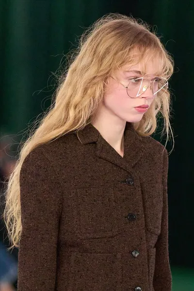 اخبار اليمن الان النظارات الطبية الموسم وتحاكي أيقونية اخبار اليمن الان الحدث اليوم عاجل