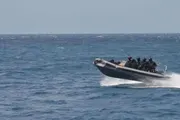 صدى الساحل اخبار اليمن الان البحرية السواحل يتصدون استهدف جزيرتي اخبار اليمن الان الحدث اليوم عاجل صدى الساحل