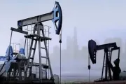 عدن نيوز اخبار اليمن الان أسعار النفط وتوقعاتها لماذا دولارات اخبار اليمن الان الحدث اليوم عاجل عدن نيوز