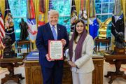 ترامب يتسلم أوراق اعتماد السفيرة اليمنية جميلة علي...