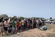 صحيفة الثورة صنعاء اخبار اليمن الان تشييع الشهيد عبدالله الهاشمي بالحديدة اخبار اليمن الان الحدث اليوم عاجل صحيفة الثورة صنعاء