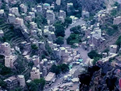 اخبار اليمن الان وطفله واصابة الأسرة مداهمة منزلهم اخبار اليمن الان الحدث اليوم عاجل