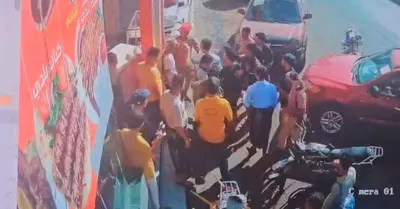 اخبار اليمن الان لاقتحام امنية لمطعم الوجبات مجانا اخبار اليمن الان الحدث اليوم عاجل