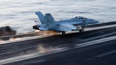 اخبار اليمن الان الطيران الأميركي يستهدف مخازن للحوثيين اخبار اليمن الان الحدث اليوم عاجل