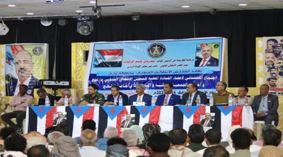 اخبار اليمن الان الرئاسة يلتقي بالهيئة التنفيذية لانتقالي اخبار اليمن الان الحدث اليوم عاجل