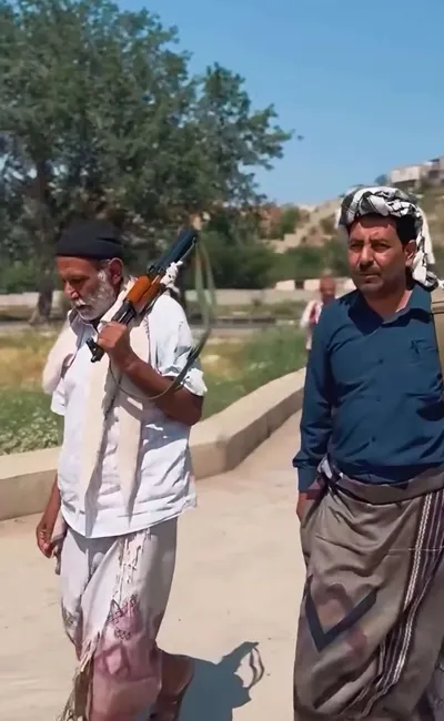 اخبار اليمن الان إصابة نجله الحاتمي للدفاع مدينة اخبار اليمن الان الحدث اليوم عاجل