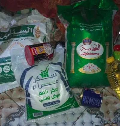 اخبار اليمن الان مبادرة لتوزيع مساعدات غذائية متعففة اخبار اليمن الان الحدث اليوم عاجل