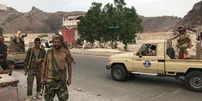 اخبار اليمن الان مواجهات مسلحة للسيطرة المؤسسات الحكومية اخبار اليمن الان الحدث اليوم عاجل