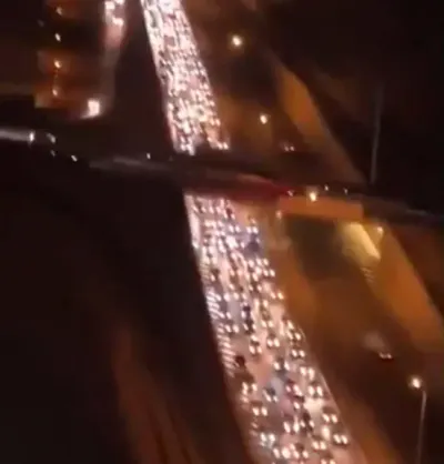اخبار اليمن الان بالفيديو جماعي للسكان طهران تحذير اخبار اليمن الان الحدث اليوم عاجل