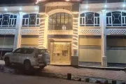 كريتر إسكاي اخبار اليمن الان أنباء اقتحام فندق واقتياد الشباب اخبار اليمن الان الحدث اليوم عاجل كريتر إسكاي