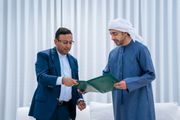 محمد بن زايد يتلقى رسالة خطية من رئيس...