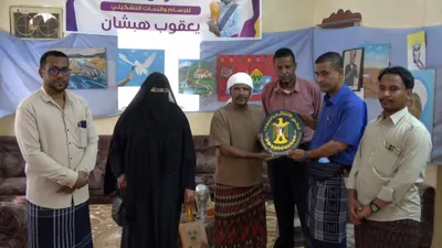 اخبار اليمن الان التميمي الفنان التشكيلي يعقوب هبشان اخبار اليمن الان الحدث اليوم عاجل