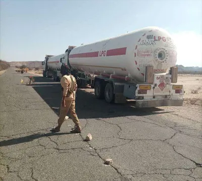 اخبار اليمن الان يقطعون الطريق ويحتجزون الناقلات والشاحنات اخبار اليمن الان الحدث اليوم عاجل