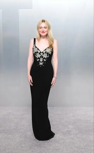 اخبار اليمن الان العالمي يختارون الأناقة العربية vanity اخبار اليمن الان الحدث اليوم عاجل