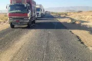 كريتر إسكاي اخبار اليمن الان تكدس المركبات الفلج ورداع رمضان اخبار اليمن الان الحدث اليوم عاجل كريتر إسكاي