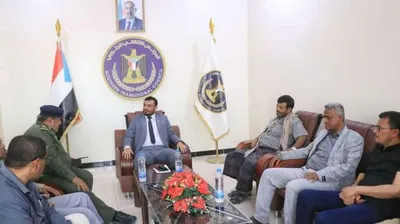 اخبار اليمن الان لكسر يناقش الأوضاع الأمنية بالمحافظة اخبار اليمن الان الحدث اليوم عاجل